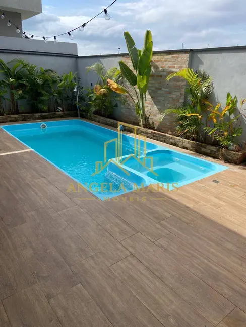 Foto 3 de Casa de Condomínio com 3 quartos à venda, 244m2 em Condomínio Residencial Fogaça, Jacarei - SP