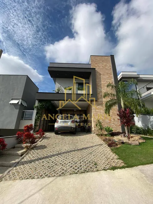 Foto 5 de Casa de Condomínio com 3 quartos à venda, 244m2 em Condomínio Residencial Fogaça, Jacarei - SP