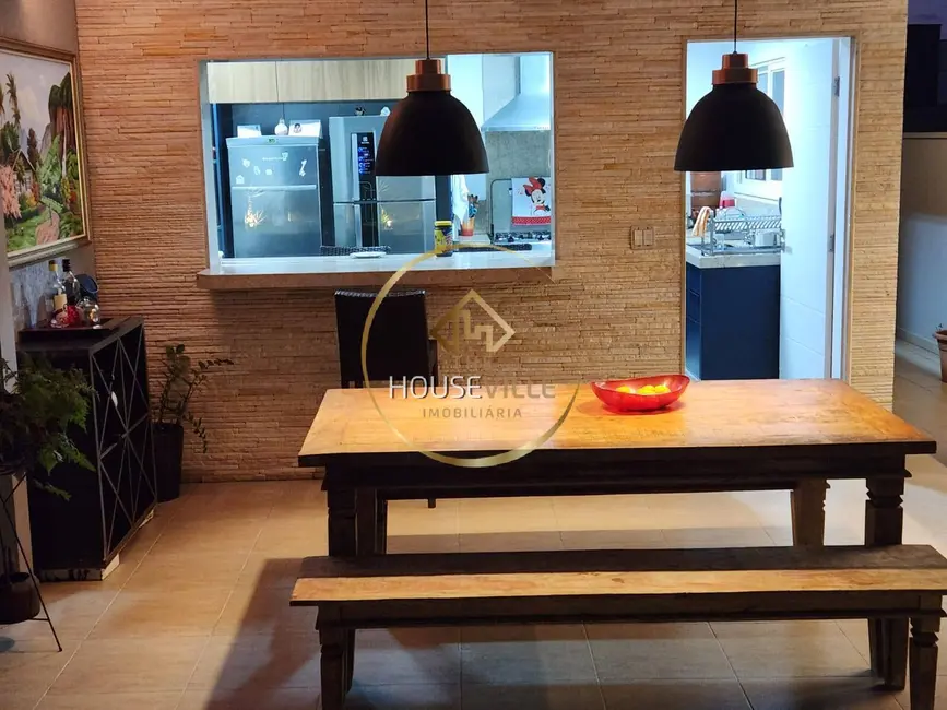 Foto 5 de Casa de Condomínio com 4 quartos à venda, 273m2 em Sao Jose Dos Campos - SP