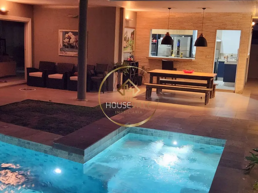 Foto 8 de Casa de Condomínio com 4 quartos à venda, 273m2 em Sao Jose Dos Campos - SP