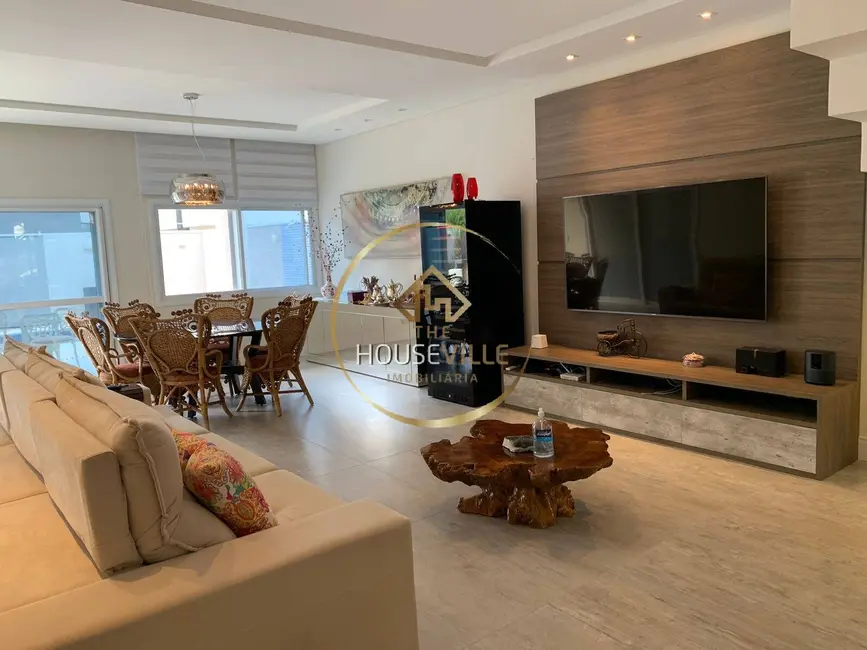 Foto 3 de Casa de Condomínio com 5 quartos à venda, 350m2 em Sao Jose Dos Campos - SP