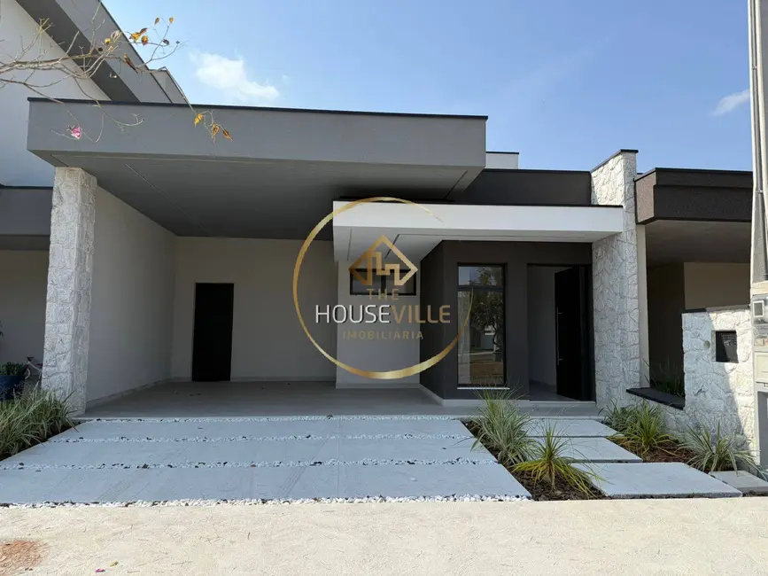 Foto 1 de Casa de Condomínio com 3 quartos à venda, 129m2 em Jardim Jacinto, Jacarei - SP