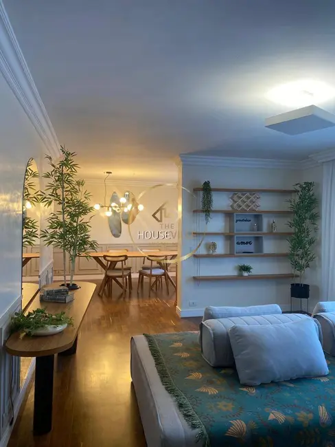 Foto 2 de Apartamento com 4 quartos à venda, 247m2 em Sao Jose Dos Campos - SP