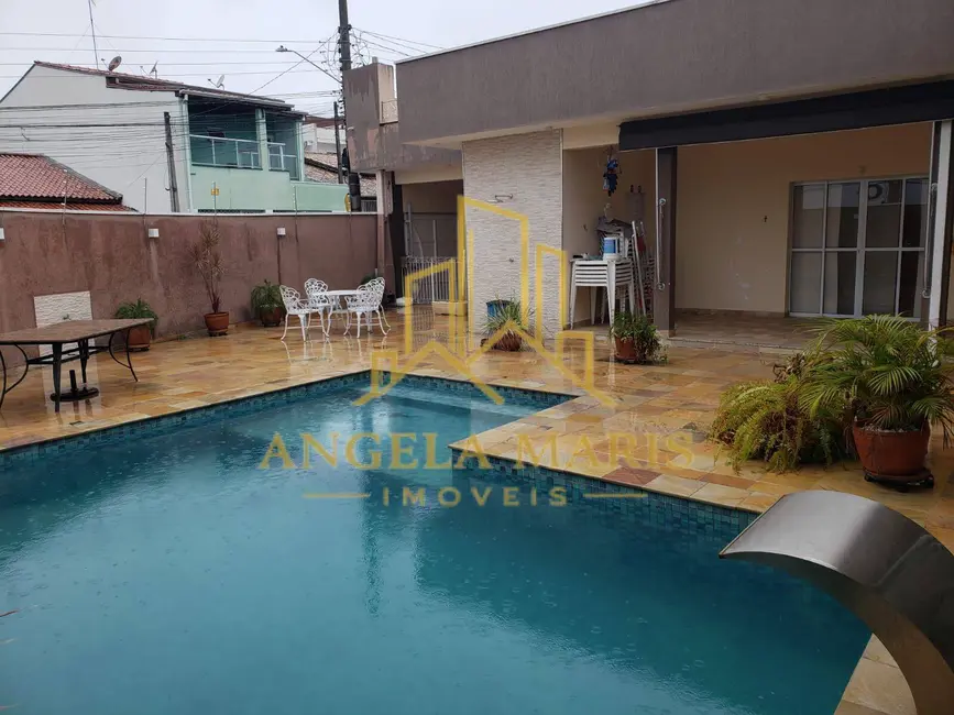 Foto 2 de Casa de Condomínio com 3 quartos à venda, 231m2 em Borda da Mata, Cacapava - SP