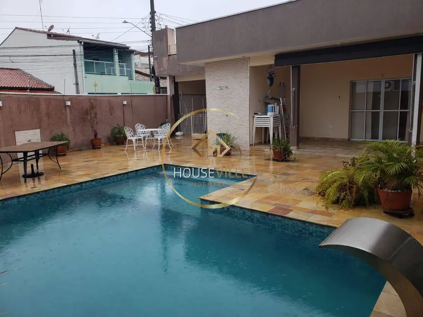 Foto 2 de Casa com 3 quartos à venda, 231m2 em Borda da Mata, Cacapava - SP