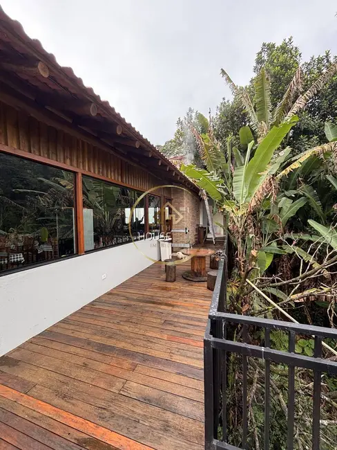 Foto 1 de Sítio / Rancho com 12 quartos à venda, 1500m2 em Sao Jose Dos Campos - SP