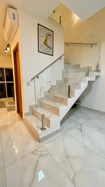 Casa de Condomínio com 3 quartos à venda, 130m2 em Sao Jose Dos Campos - SP - imagem 8 Foto 8 de Casa de Condomínio com 3 quartos à venda, 130m2 em Sao Jose Dos Campos - SP