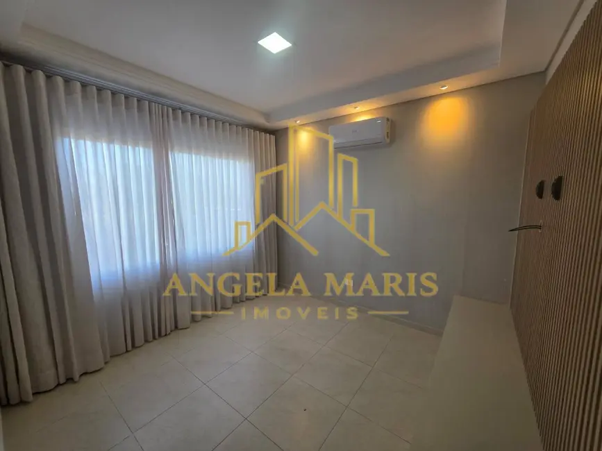 Foto 5 de Casa de Condomínio com 4 quartos à venda e para alugar, 245m2 em Sao Jose Dos Campos - SP