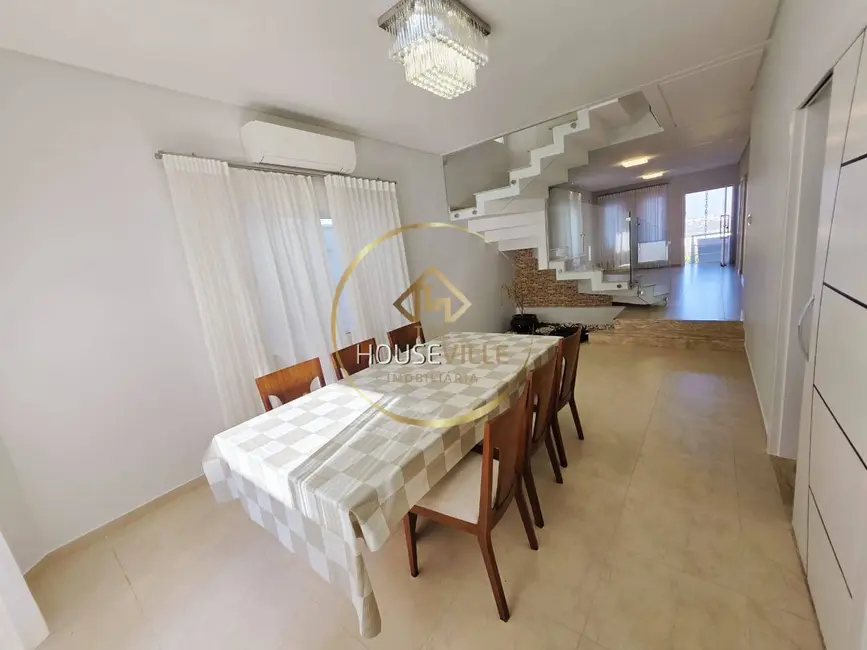 Casa de Condomínio com 4 quartos à venda, 245m2 em Sao Jose Dos Campos - SP - imagem 6 Foto 6 de Casa de Condomínio com 4 quartos à venda, 245m2 em Sao Jose Dos Campos - SP