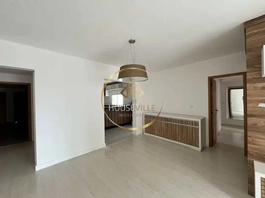 Apartamento com 3 quartos à venda e para alugar, 111m2 em Sao Jose Dos Campos - SP - imagem 3 Foto 3 de Apartamento com 3 quartos à venda e para alugar, 111m2 em Sao Jose Dos Campos - SP