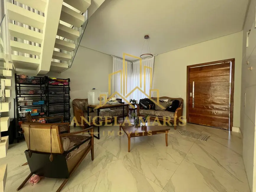 Foto 4 de Casa de Condomínio com 3 quartos à venda, 380m2 em Jardim Jacinto, Jacarei - SP