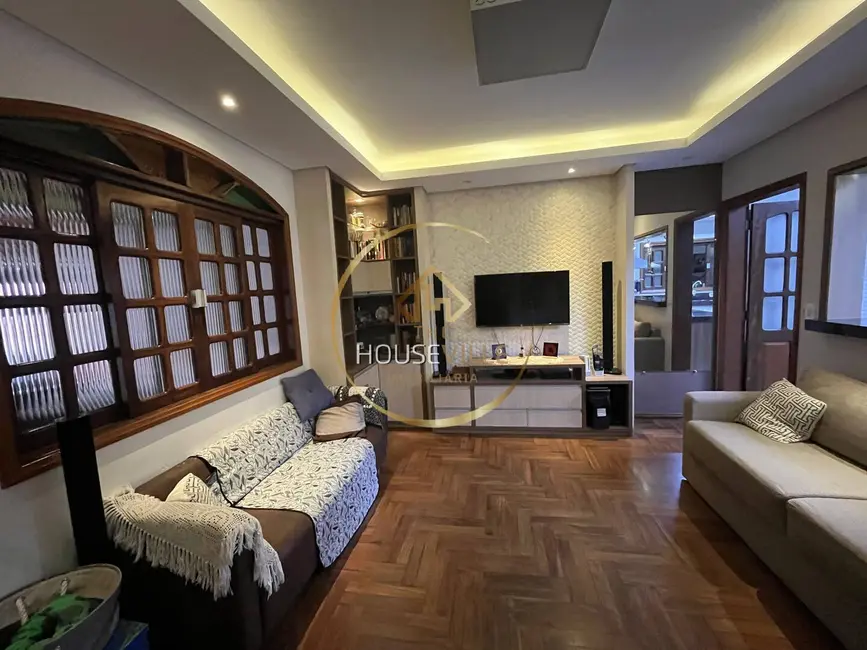 Casa com 4 quartos à venda e para alugar, 156m2 em Sao Jose Dos Campos - SP - imagem 5 Foto 5 de Casa com 4 quartos à venda e para alugar, 156m2 em Sao Jose Dos Campos - SP