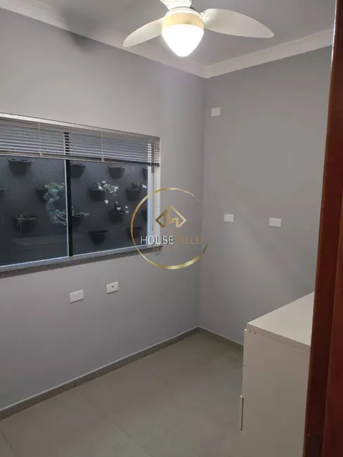 Foto 9 de Casa com 3 quartos à venda, 180m2 em Loteamento Villa Branca, Jacarei - SP