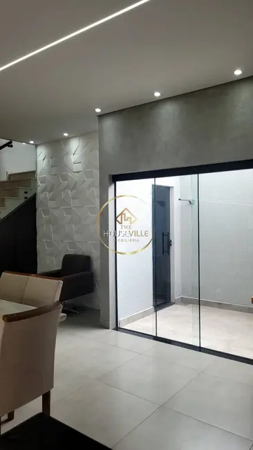 Foto 5 de Casa com 2 quartos à venda, 168m2 em Loteamento Villa Branca, Jacarei - SP