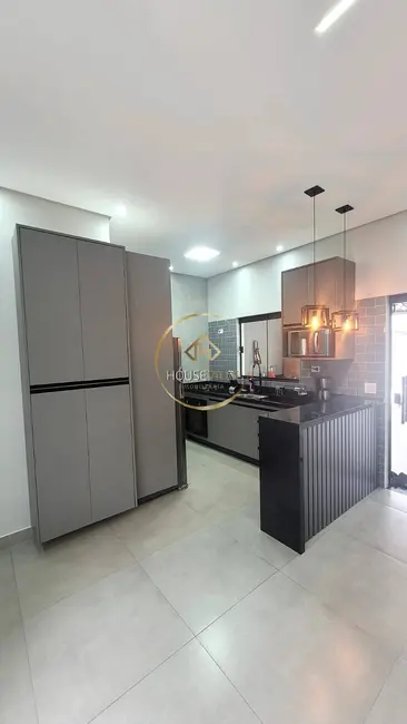 Foto 6 de Casa com 2 quartos à venda, 168m2 em Loteamento Villa Branca, Jacarei - SP