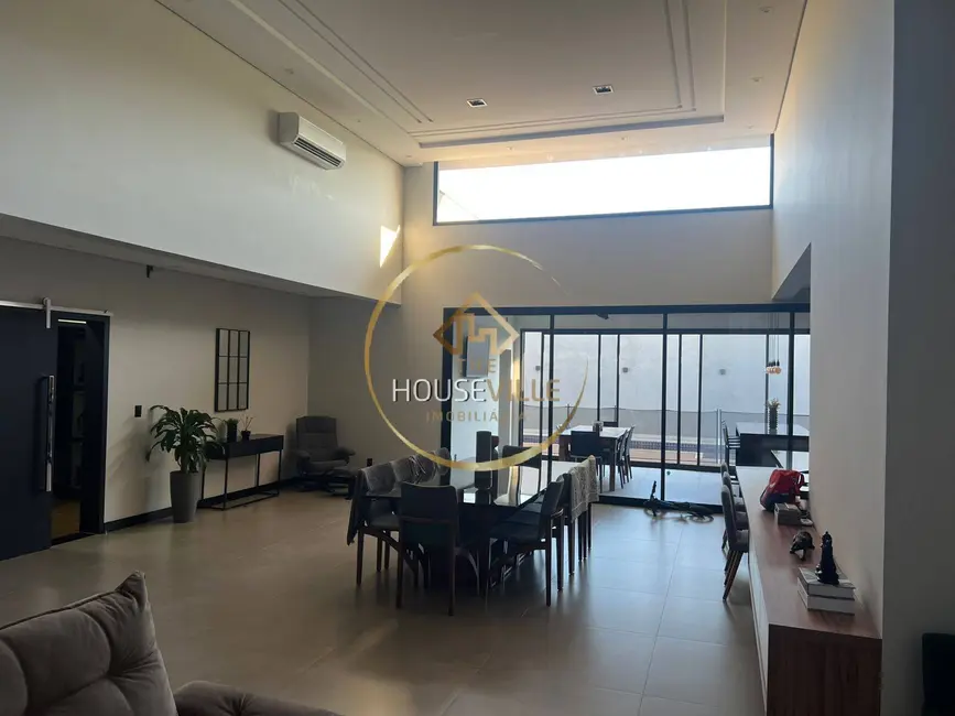 Foto 3 de Casa de Condomínio com 3 quartos à venda, 263m2 em Condomínio Residencial Ecopark Bourbon, Cacapava - SP