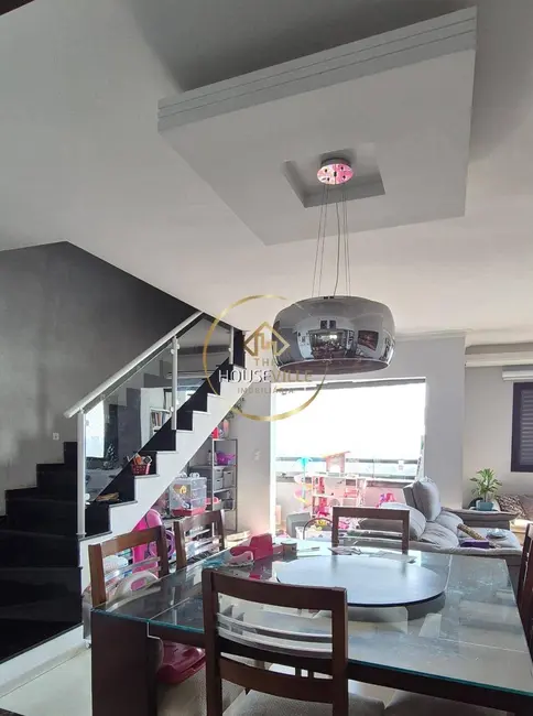 Apartamento com 3 quartos à venda, 181m2 em Sao Jose Dos Campos - SP - imagem 9 Foto 9 de Apartamento com 3 quartos à venda, 181m2 em Sao Jose Dos Campos - SP