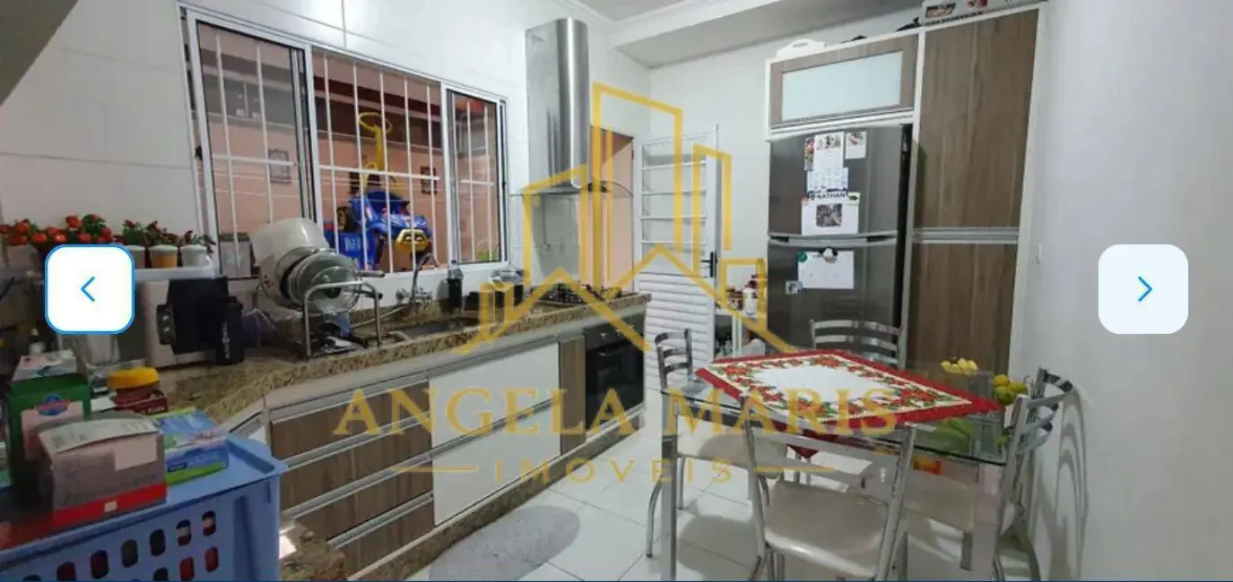 Casa com 2 quartos à venda, 84m2 em Jardim Califórnia, Jacarei - SP - imagem 2 Foto 2 de Casa com 2 quartos à venda, 84m2 em Jardim Califórnia, Jacarei - SP
