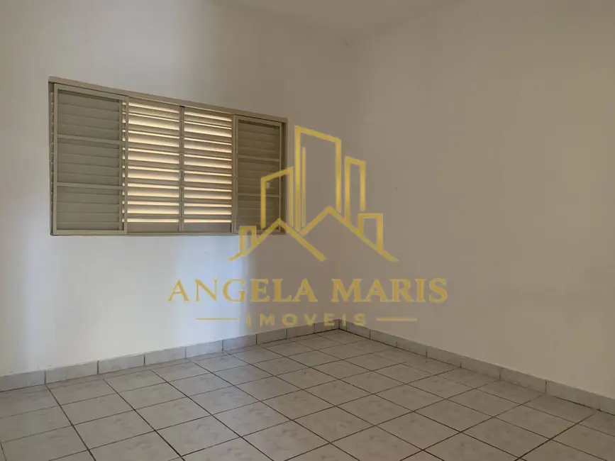 Foto 9 de Casa com 3 quartos à venda e para alugar, 145m2 em Jardim Flórida, Jacarei - SP