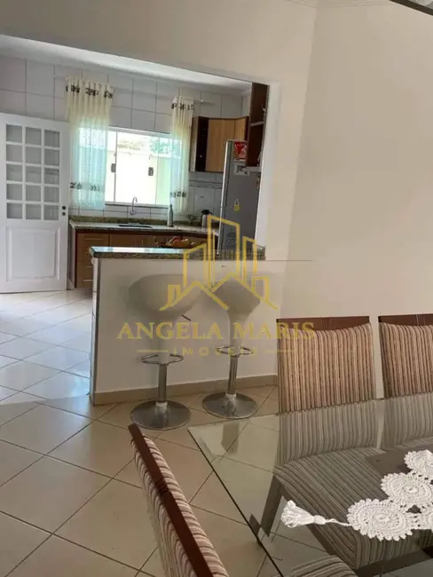 Foto 7 de Casa com 3 quartos à venda, 180m2 em Jardim Terras de São João, Jacarei - SP