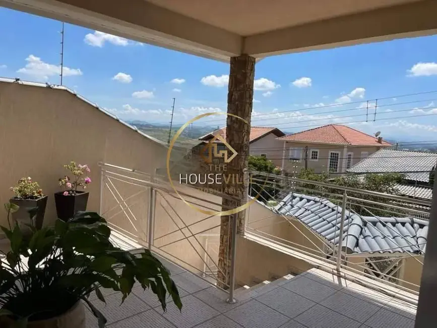 Foto 1 de Casa com 3 quartos à venda, 180m2 em Jardim Terras de São João, Jacarei - SP