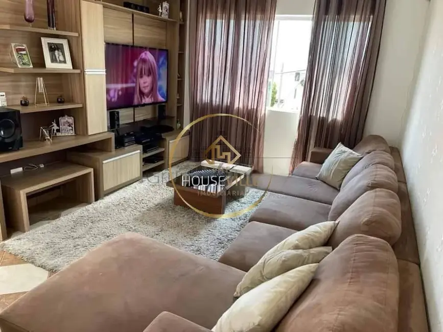 Foto 9 de Casa com 3 quartos à venda, 180m2 em Jardim Terras de São João, Jacarei - SP