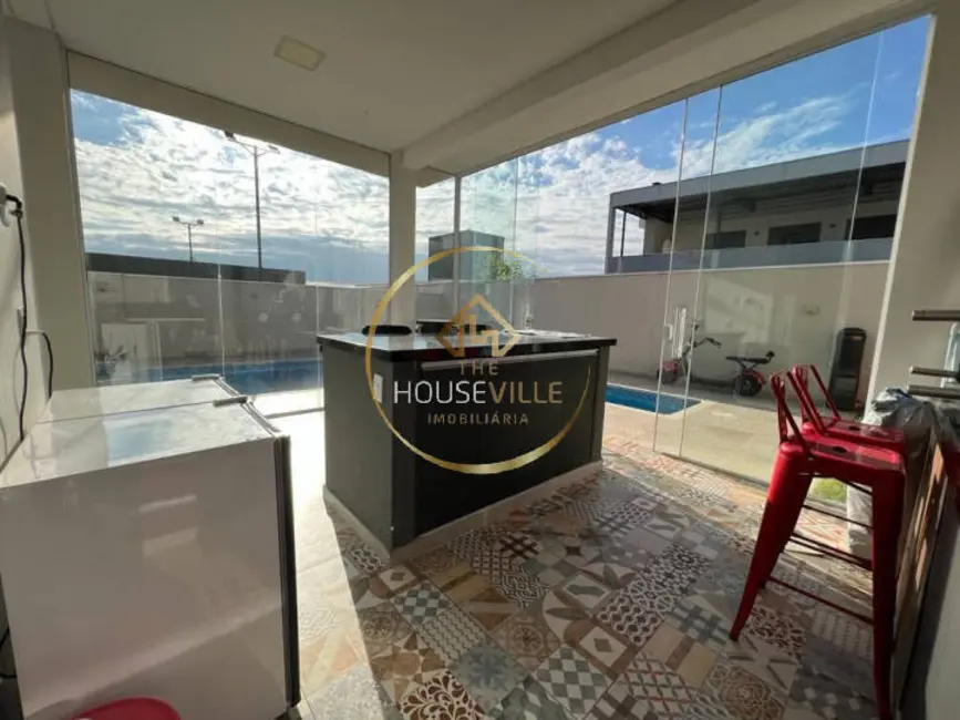 Casa de Condomínio com 3 quartos à venda, 451m2 em Sao Jose Dos Campos - SP - imagem 2 Foto 2 de Casa de Condomínio com 3 quartos à venda, 451m2 em Sao Jose Dos Campos - SP