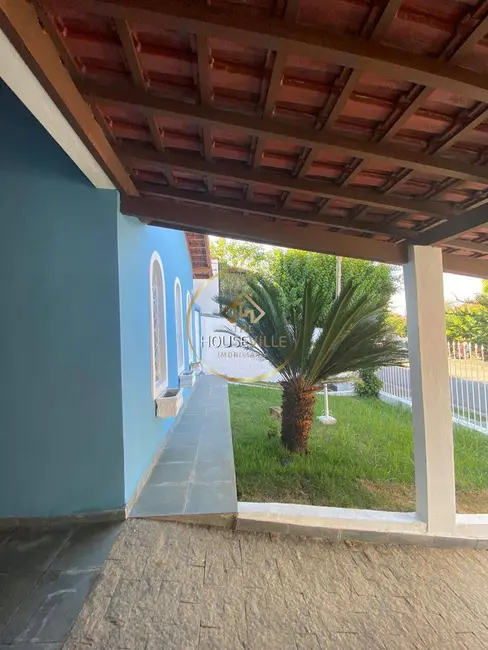 Foto 1 de Casa com 3 quartos à venda e para alugar, 250m2 em Sao Jose Dos Campos - SP