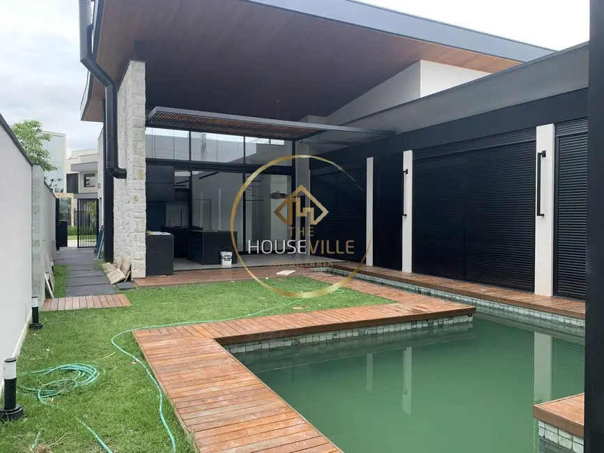 Foto 2 de Casa de Condomínio com 4 quartos à venda, 385m2 em Sao Jose Dos Campos - SP