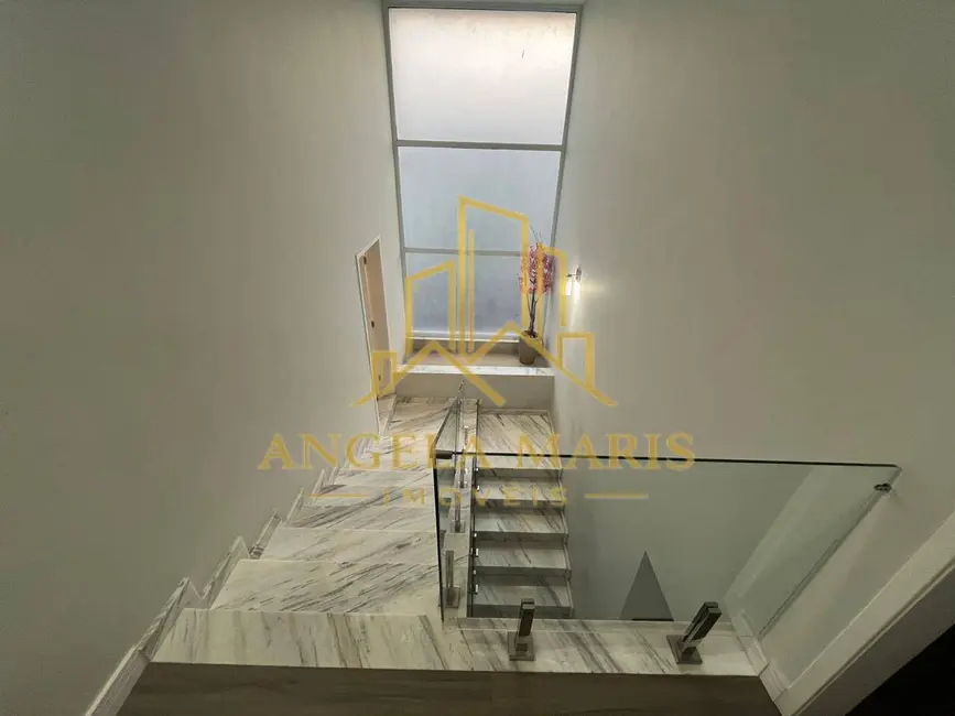 Foto 9 de Casa de Condomínio com 3 quartos à venda, 530m2 em Sao Jose Dos Campos - SP