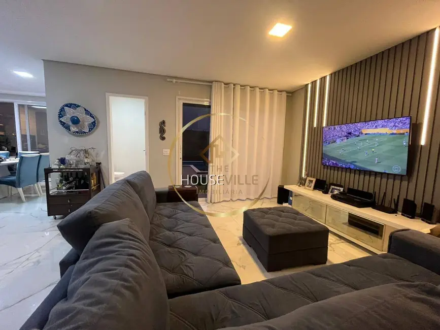 Foto 3 de Casa de Condomínio com 3 quartos à venda, 530m2 em Sao Jose Dos Campos - SP