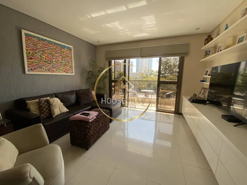 Apartamento com 4 quartos à venda, 140m2 em Sao Jose Dos Campos - SP - imagem 4 Foto 4 de Apartamento com 4 quartos à venda, 140m2 em Sao Jose Dos Campos - SP