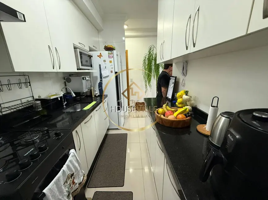 Foto 9 de Apartamento com 3 quartos à venda, 80m2 em Vila Machado, Jacarei - SP