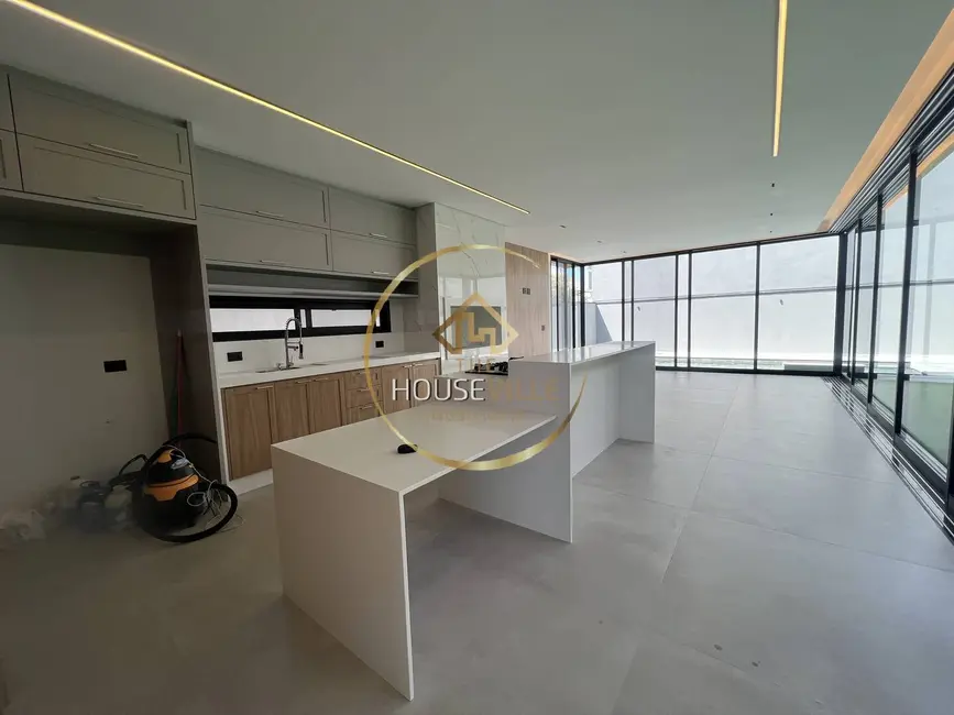 Foto 2 de Casa de Condomínio com 4 quartos à venda, 272m2 em Sao Jose Dos Campos - SP