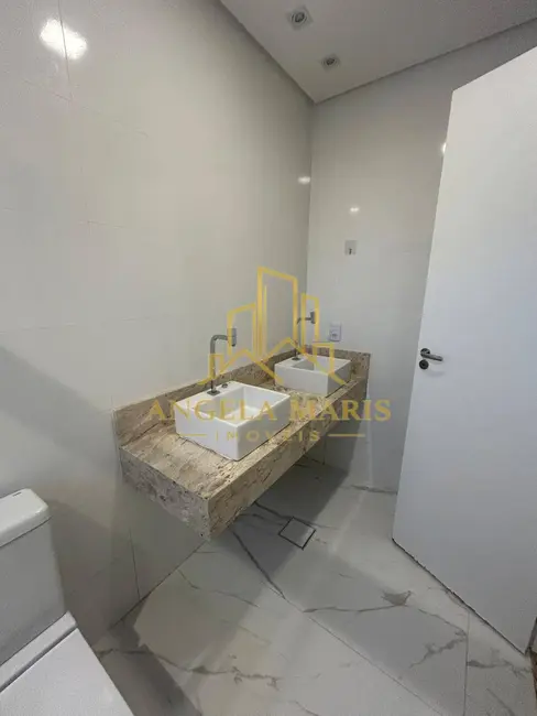 Foto 9 de Casa de Condomínio com 3 quartos à venda e para alugar, 260m2 em Bairro do Grama, Cacapava - SP