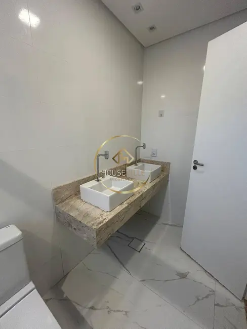 Foto 8 de Casa de Condomínio com 3 quartos à venda e para alugar, 260m2 em Bairro do Grama, Cacapava - SP