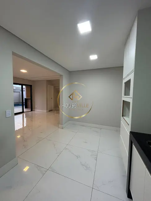 Foto 6 de Casa de Condomínio com 3 quartos à venda e para alugar, 260m2 em Bairro do Grama, Cacapava - SP