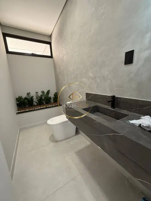 Foto 4 de Casa de Condomínio com 3 quartos à venda, 200m2 em Jardim Jacinto, Jacarei - SP