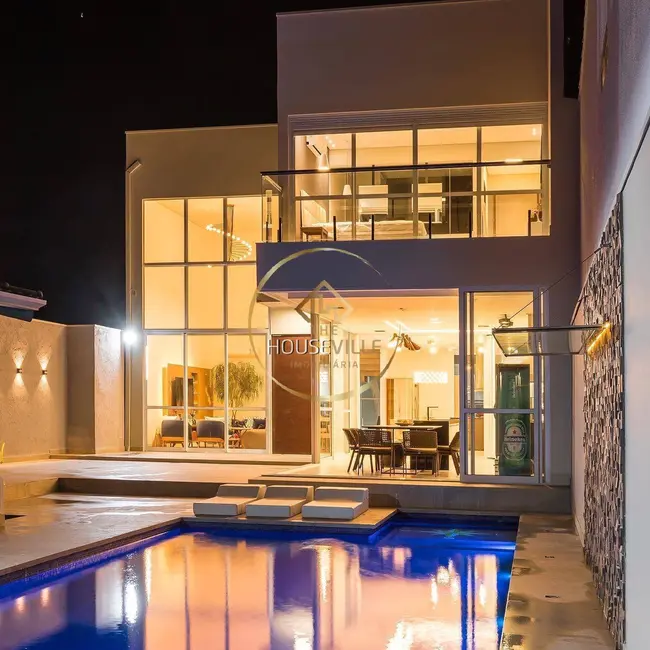 Foto 1 de Casa de Condomínio com 3 quartos à venda, 310m2 em Sao Sebastiao - SP