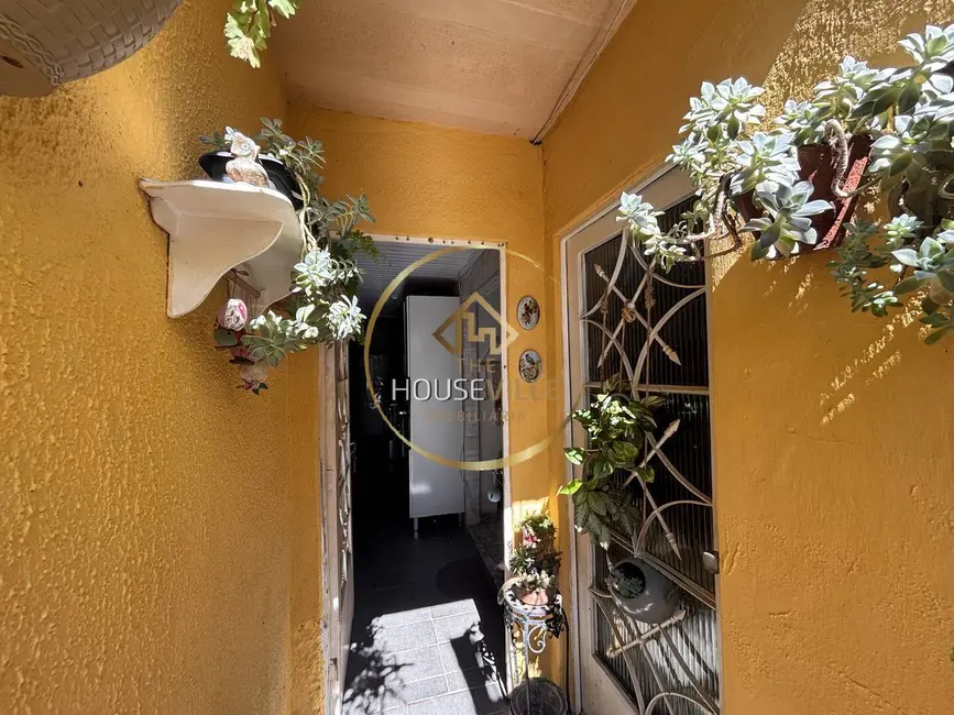 Foto 3 de Casa com 6 quartos à venda, 200m2 em Sao Jose Dos Campos - SP