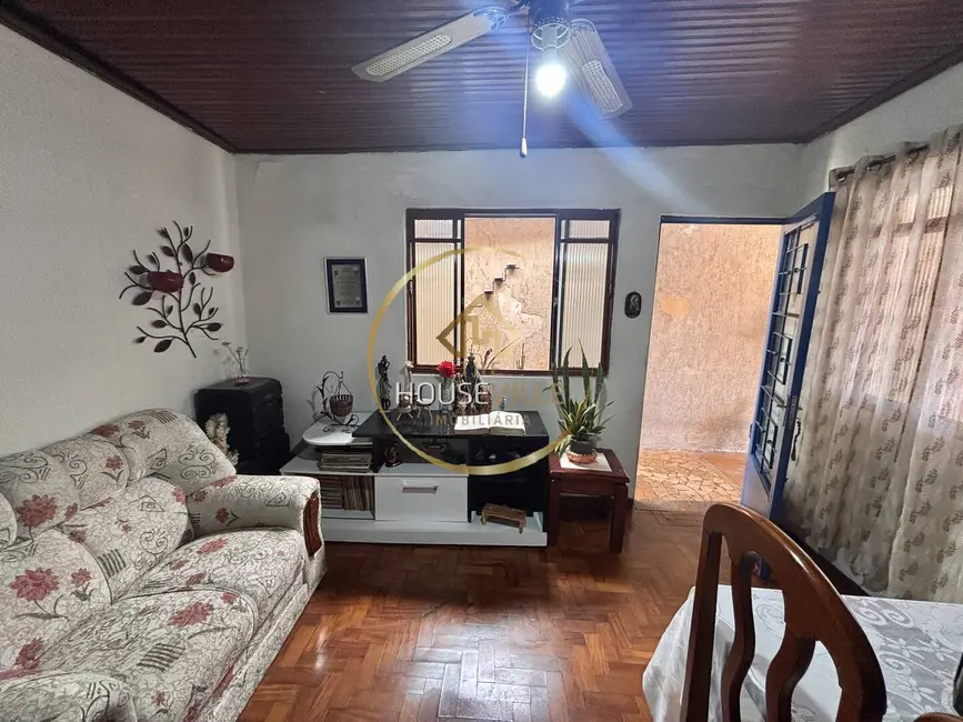 Foto 4 de Casa com 6 quartos à venda, 200m2 em Sao Jose Dos Campos - SP