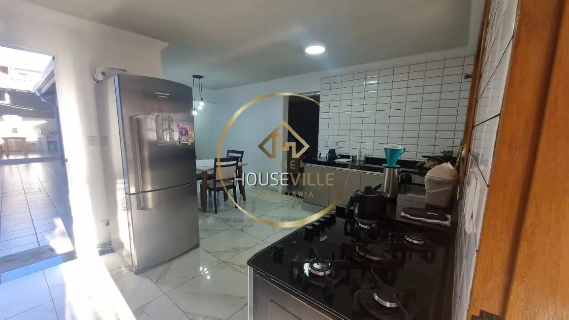 Foto 3 de Casa com 2 quartos à venda, 64m2 em Sao Jose Dos Campos - SP