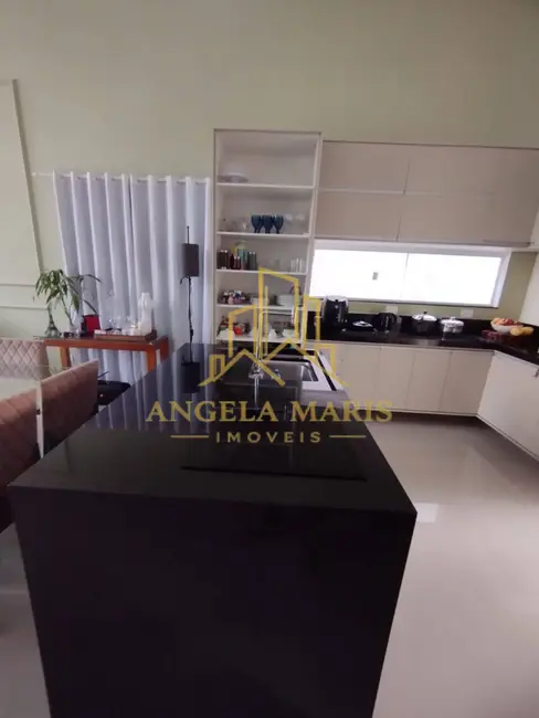 Foto 7 de Casa de Condomínio com 3 quartos à venda, 162m2 em Cacapava - SP