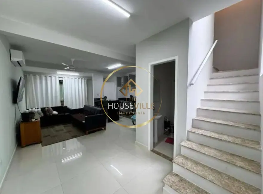 Foto 4 de Casa de Condomínio com 3 quartos à venda, 115m2 em Massaguaçu, Caraguatatuba - SP