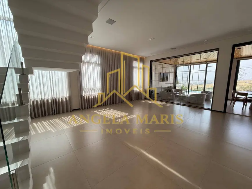 Foto 3 de Casa de Condomínio com 5 quartos à venda, 408m2 em Sao Jose Dos Campos - SP