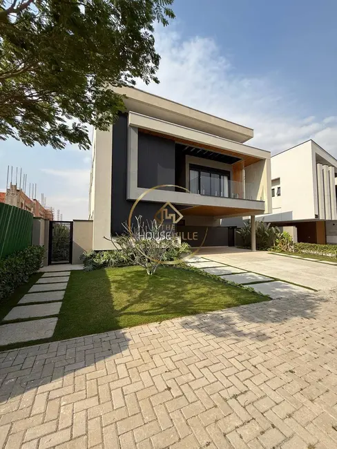 Foto 1 de Casa de Condomínio com 5 quartos à venda, 408m2 em Sao Jose Dos Campos - SP