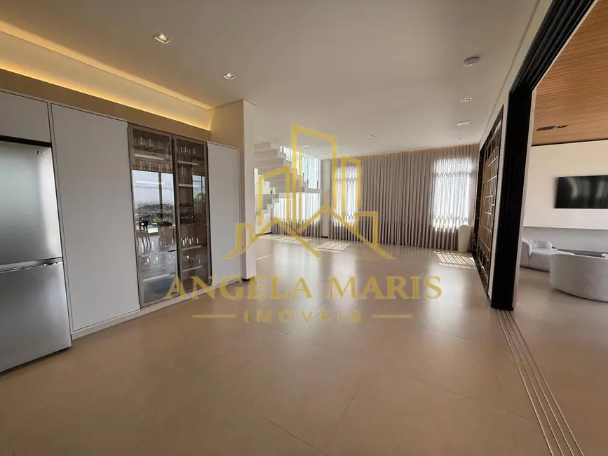 Foto 5 de Casa de Condomínio com 5 quartos à venda, 408m2 em Sao Jose Dos Campos - SP