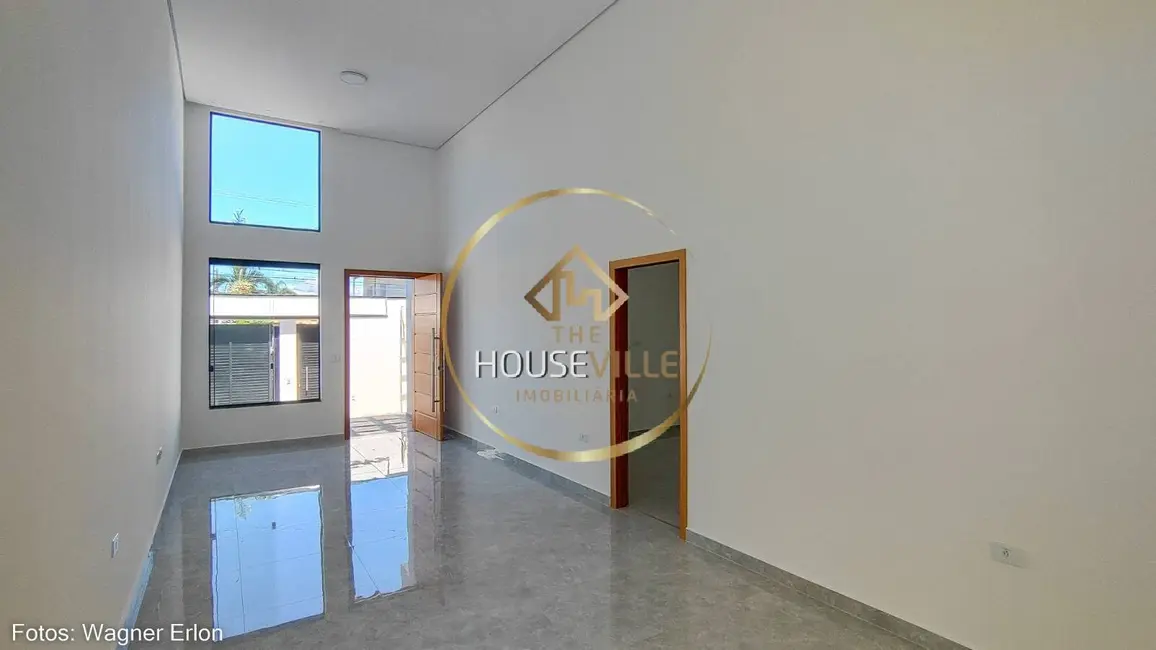 Casa com 3 quartos à venda, 400m2 em Martim de Sá, Caraguatatuba - SP - imagem 1 Foto 1 de Casa com 3 quartos à venda, 400m2 em Martim de Sá, Caraguatatuba - SP