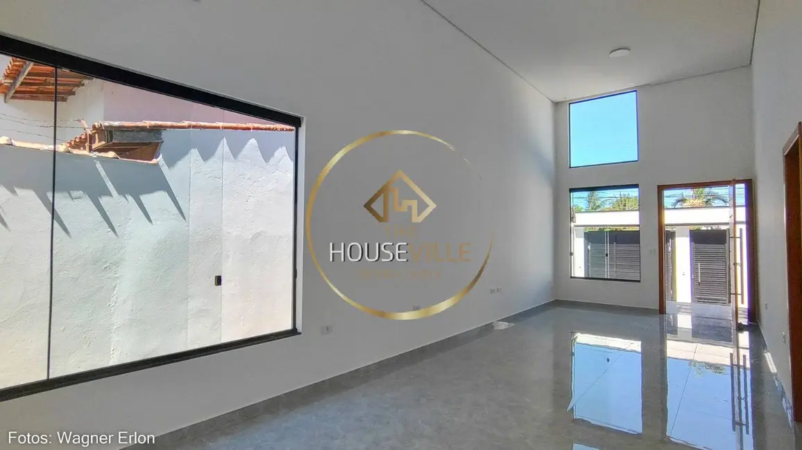 Casa com 3 quartos à venda, 400m2 em Martim de Sá, Caraguatatuba - SP - imagem 5 Foto 5 de Casa com 3 quartos à venda, 400m2 em Martim de Sá, Caraguatatuba - SP