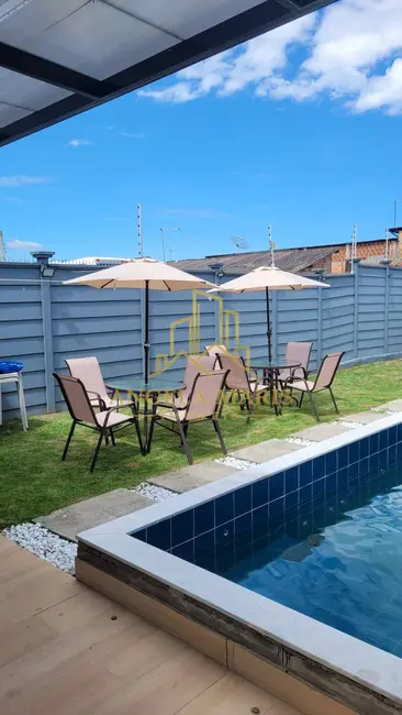 Foto 6 de Casa de Condomínio com 3 quartos à venda, 230m2 em Jardim Jacinto, Jacarei - SP